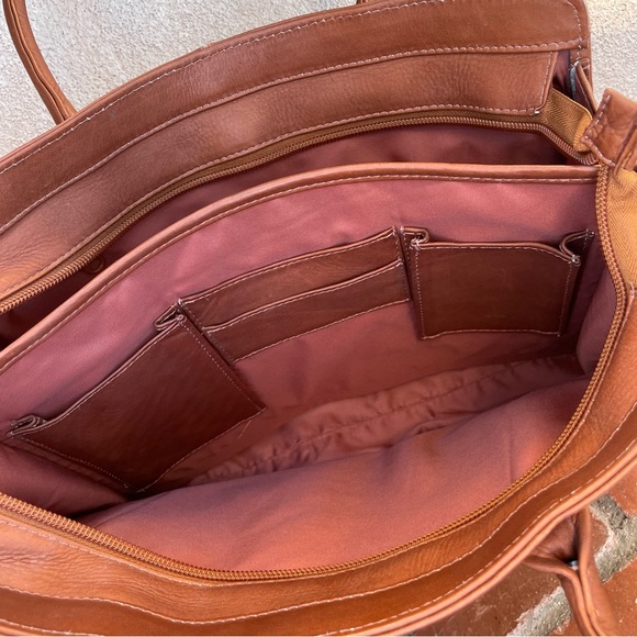 🆕Bogota Made in Columbia Genuine Leather Briefcase - Picture 9 of 10